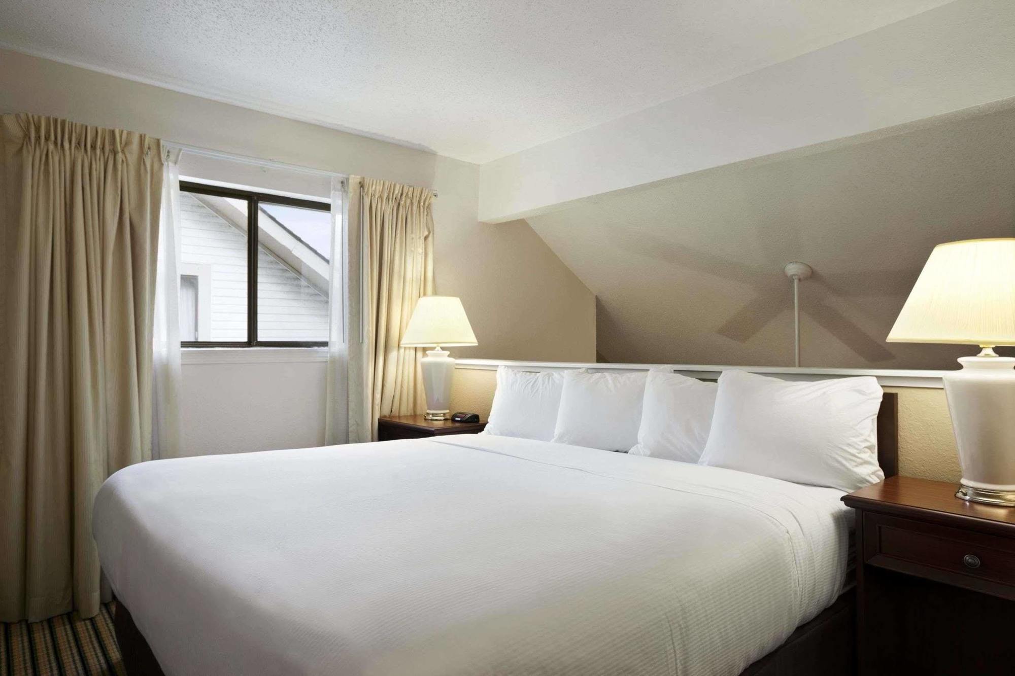 Hawthorn Suites Of Troy Zewnętrze zdjęcie